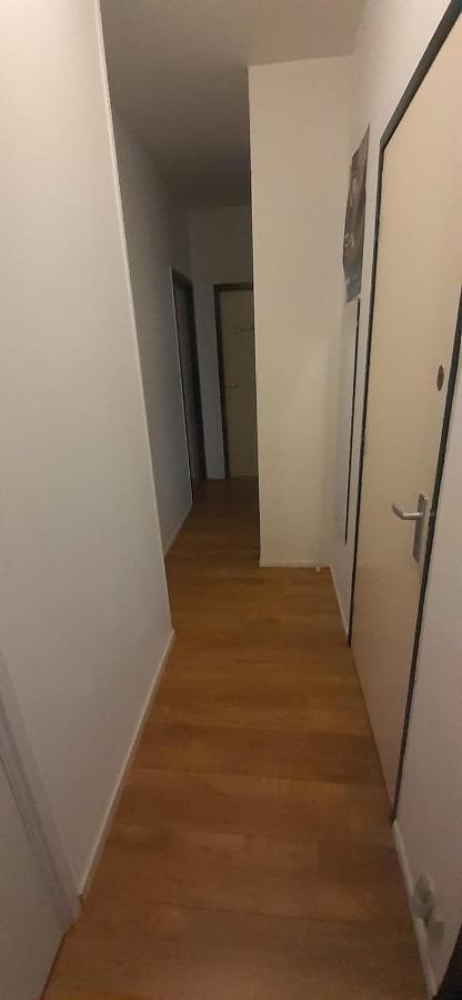 أمستردام Charlotte, Not For Parties, Not A Hotel, Room With Shared Bathroom, No Kitchen المظهر الخارجي الصورة